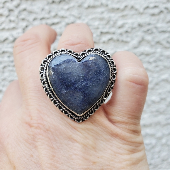 New Heart Shaped Sodalite 925 Silver Statement Ring. - Picture 7 of 16